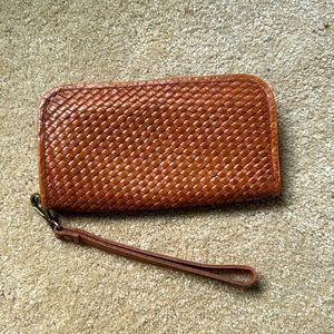 Viola Castellani Wristlet